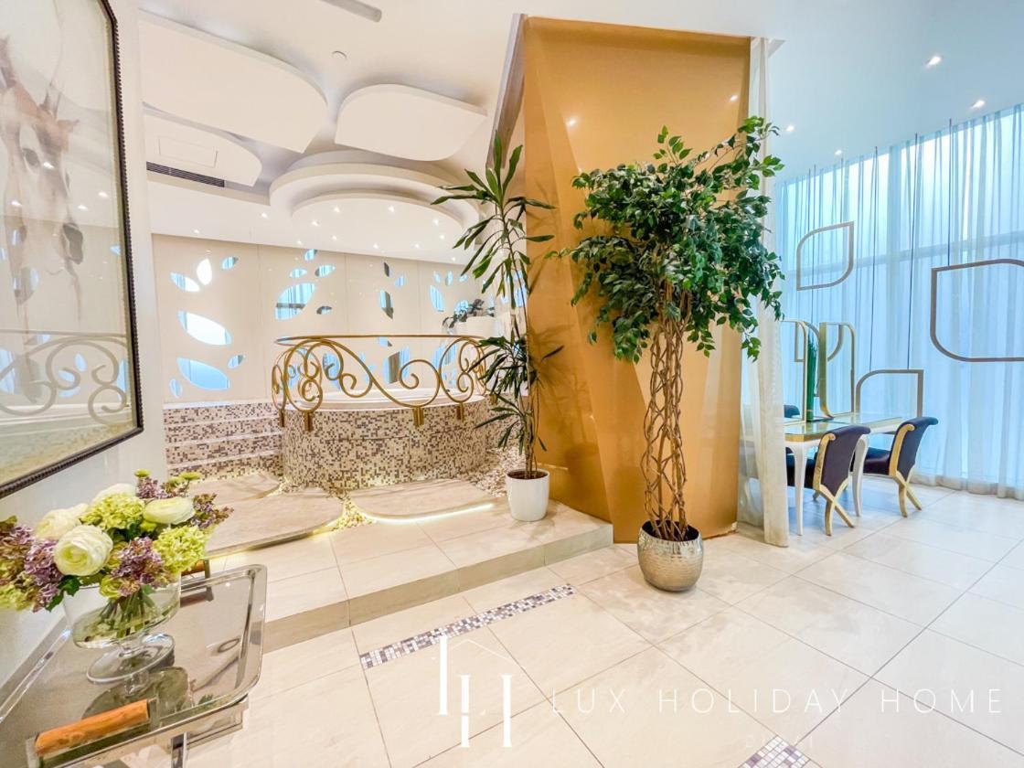 Lux - Lavish Suite With Full Palm Jumeirah View 1 Дубай Экстерьер фото